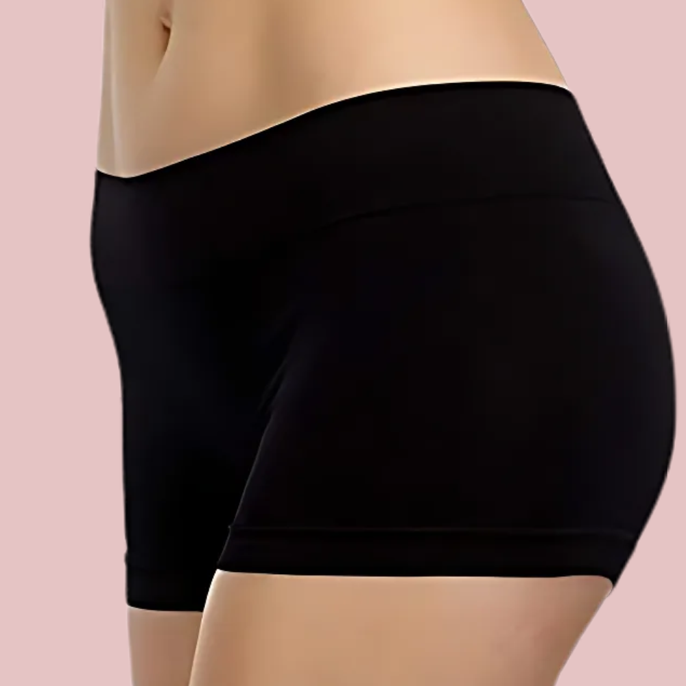 Snug & Stunning – Bandeau Bra and Boyshort Set side view of black boyshorts highlighting seamless fit, comfort stretch, and smooth coverage. Premium women’s essentials from KozyKlicks.
