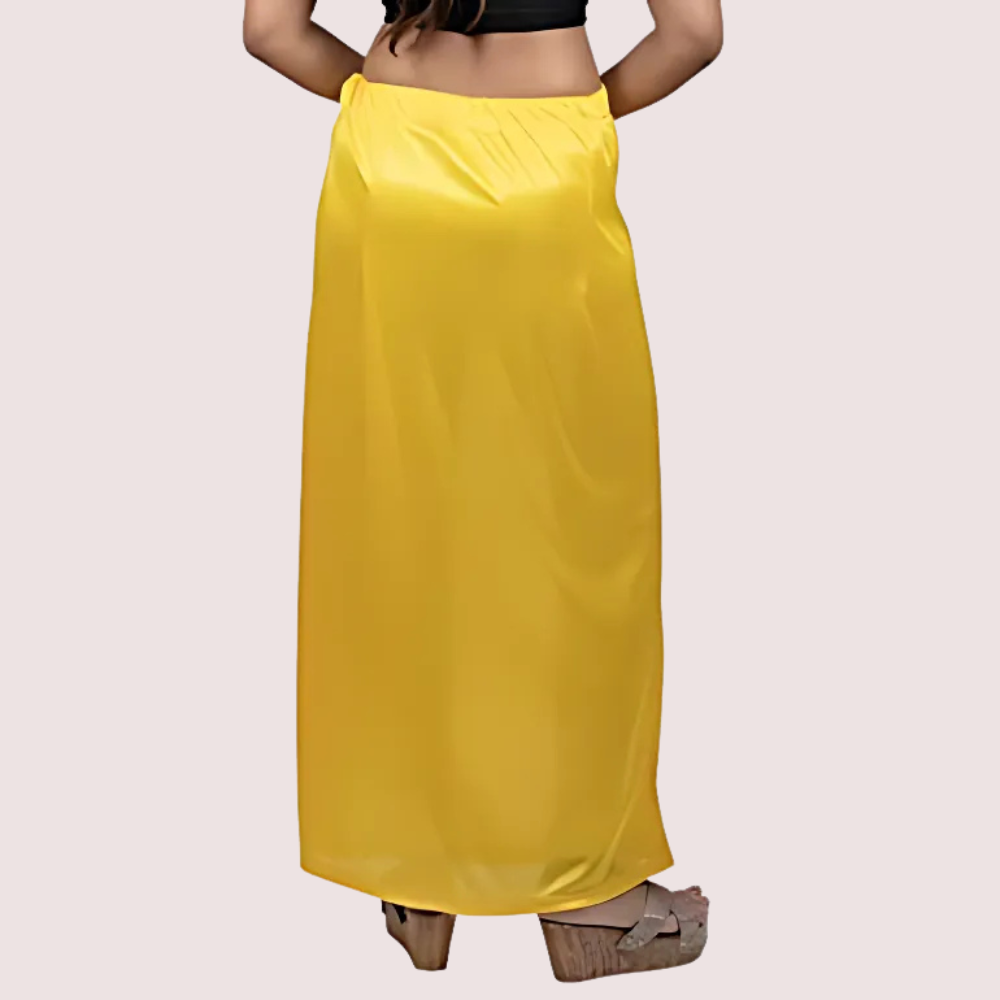 Gleaming silk slip of Saree's shapewear for ladies